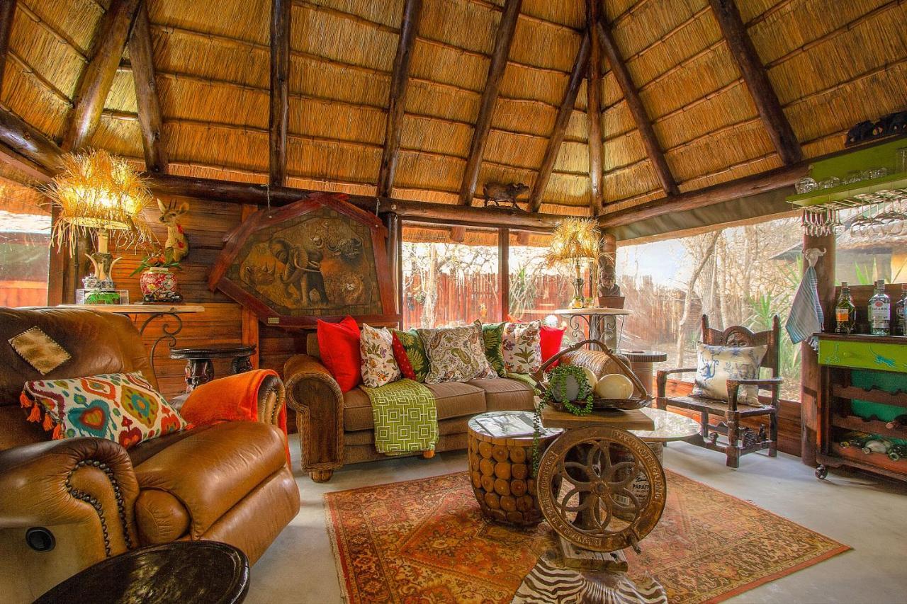 Wielewaal Bush Lodge Marloth Park Buitenkant foto