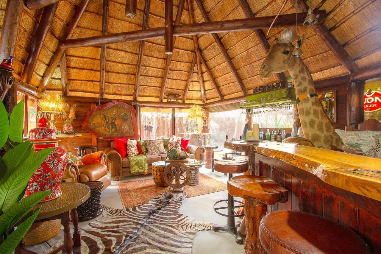 Wielewaal Bush Lodge Marloth Park Buitenkant foto