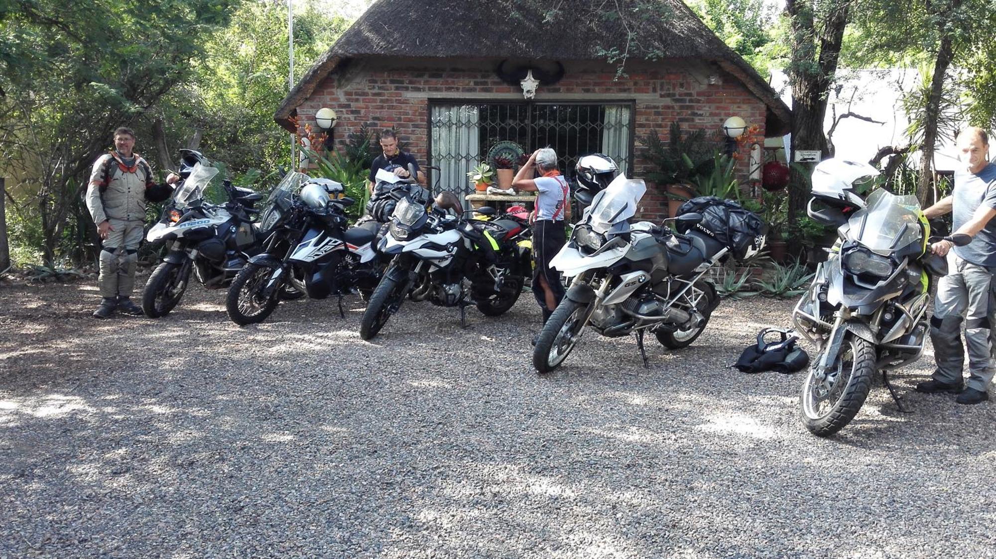 Wielewaal Bush Lodge Marloth Park Buitenkant foto